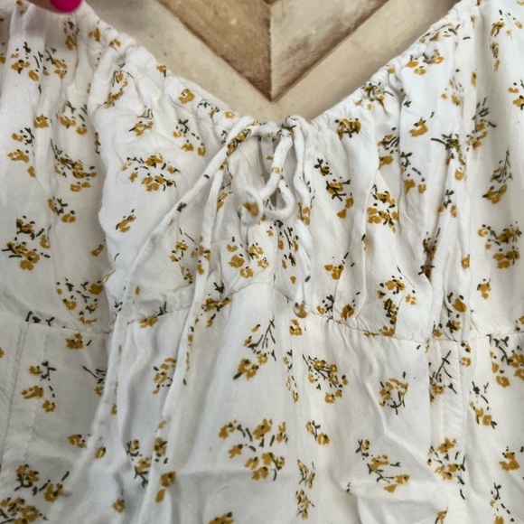 Bardot Ditsy Floral Midi Dress Bloomingdale’s Peasant Dress Size 10 Large - Picture 8 of 11